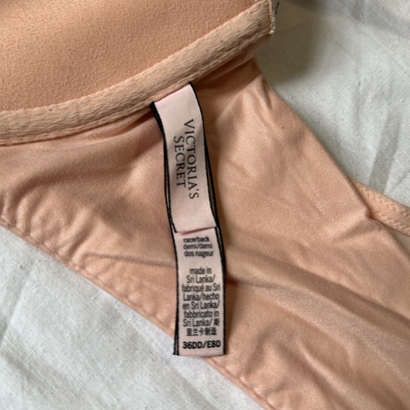 Victoria Secret peach Bra Body by Victoria Front Closure  Underwire 36DD - Picture 5 of 7